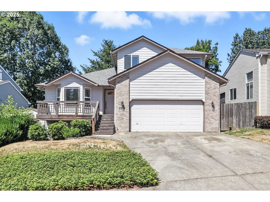 2431 Nw NORWOOD Pl, Camas, WA 98607