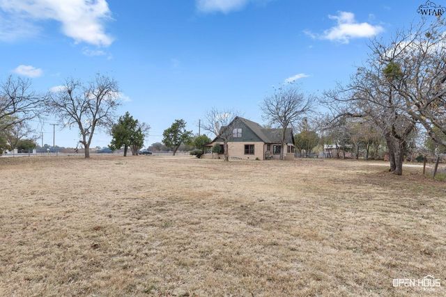 4800 SEYMOUR HIGHWAY, Wichita Falls, TX 76310