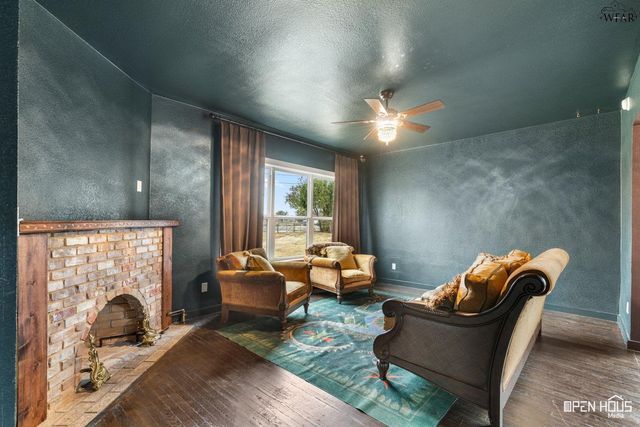 4800 SEYMOUR HIGHWAY, Wichita Falls, TX 76310