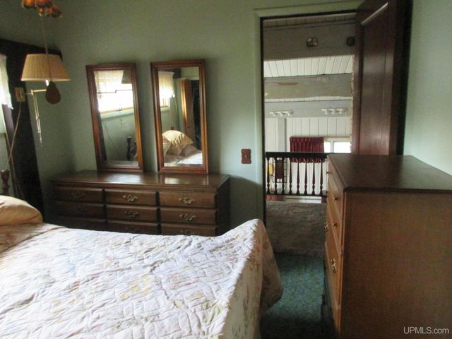 507 Pierce Street, Wakefield, MI 49968