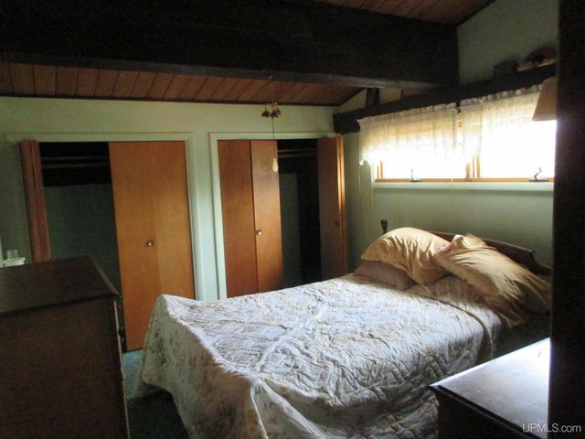 507 Pierce Street, Wakefield, MI 49968