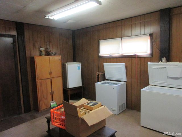 507 Pierce Street, Wakefield, MI 49968