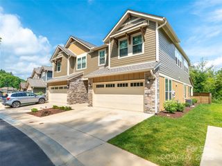 572 Sweet Birch Park Lane, Black Mountain, NC 28711