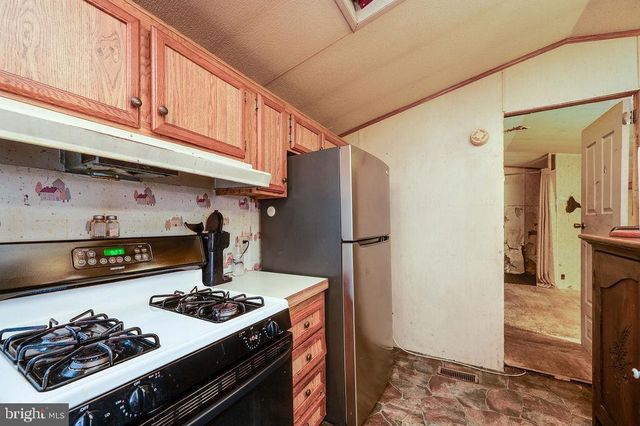 805 THIRD ST EXT, Hamburg, PA 19526