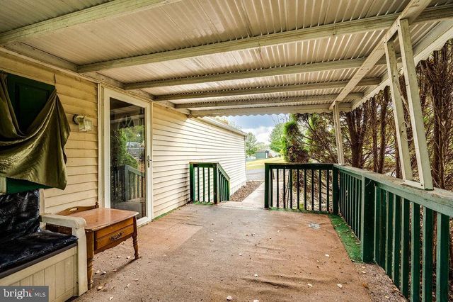 805 THIRD ST EXT, Hamburg, PA 19526