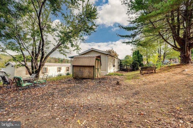 805 THIRD ST EXT, Hamburg, PA 19526