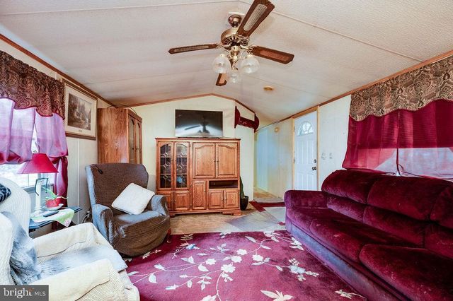 805 THIRD ST EXT, Hamburg, PA 19526