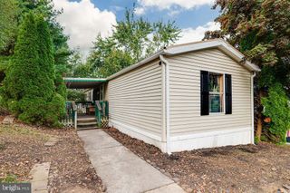 805 THIRD ST EXT, Hamburg, PA 19526