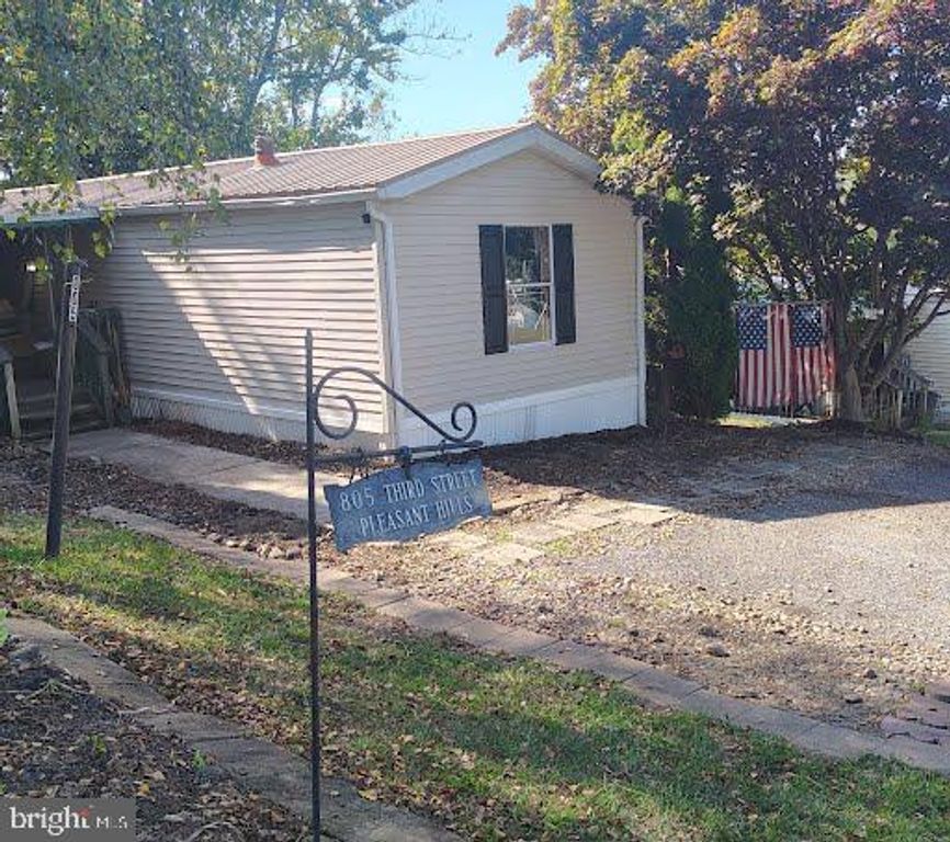 805 THIRD ST EXT, Hamburg, PA 19526