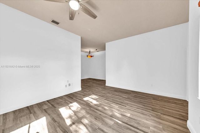 16283 SW 83rd St, Miami, FL 33193