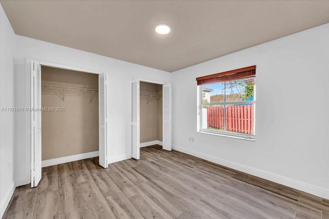 16283 SW 83rd St, Miami, FL 33193