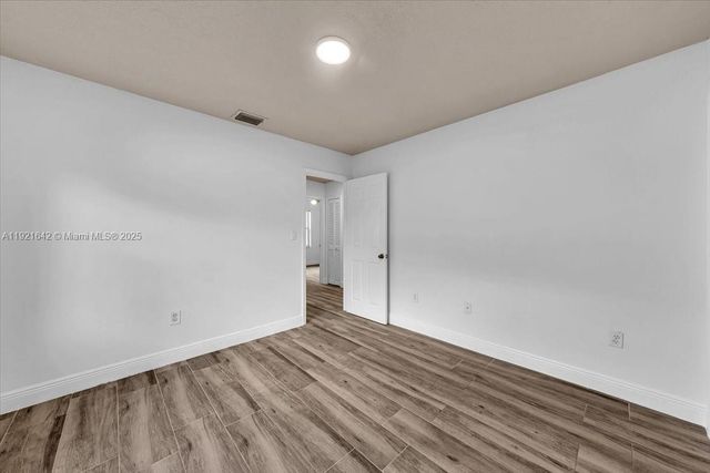 16283 SW 83rd St, Miami, FL 33193