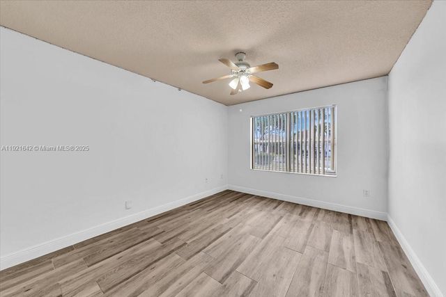 16283 SW 83rd St, Miami, FL 33193