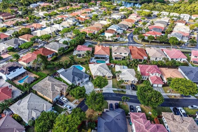 16283 SW 83rd St, Miami, FL 33193