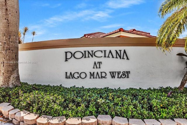 16283 SW 83rd St, Miami, FL 33193