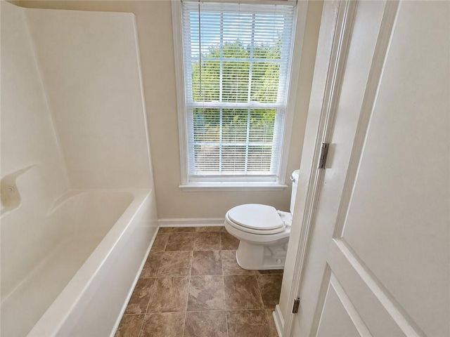 3568 Park Hill Circle, Loganville, GA 30052