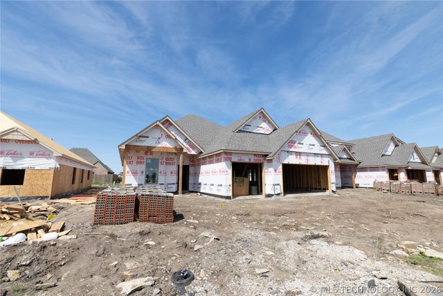 2900 E Northampton Street, Broken Arrow, OK 74014