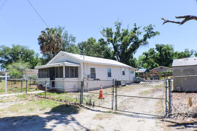 3113 E NORTH BAY STREET, Tampa, FL 33610