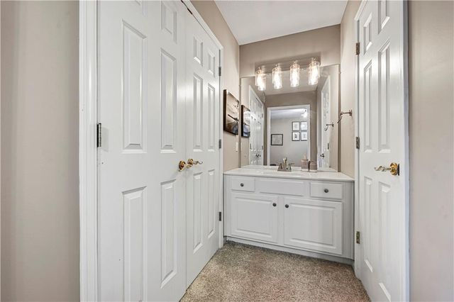 14316 Windsor Drive, Leawood, KS 66224