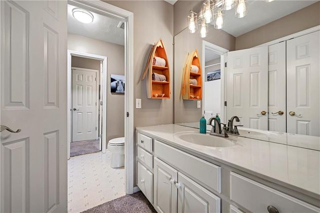 14316 Windsor Drive, Leawood, KS 66224