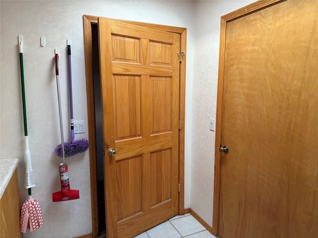 44 Camino Benavidez, Santa Fe, NM 87507