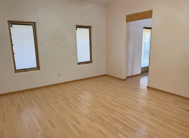 44 Camino Benavidez, Santa Fe, NM 87507