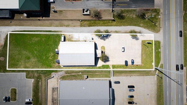 910 SE 14th Street, Bentonville, AR 72712