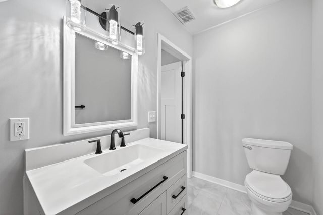 1271 Seminary Avenue, Saint Paul, MN 55104