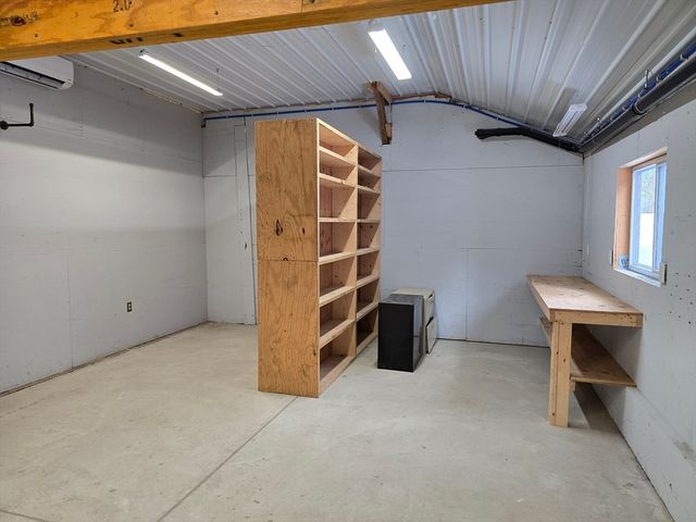 6 Church Ave. C, Hatfield, MA 01038