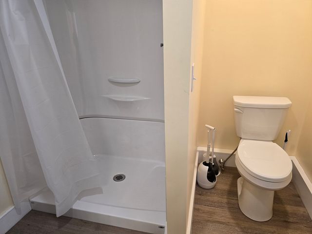 6 Church Ave. C, Hatfield, MA 01038