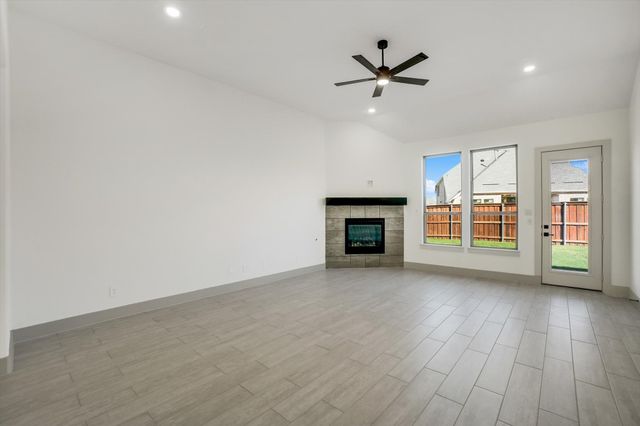 17136 Texas Pistache Drive, Dallas, TX 75252