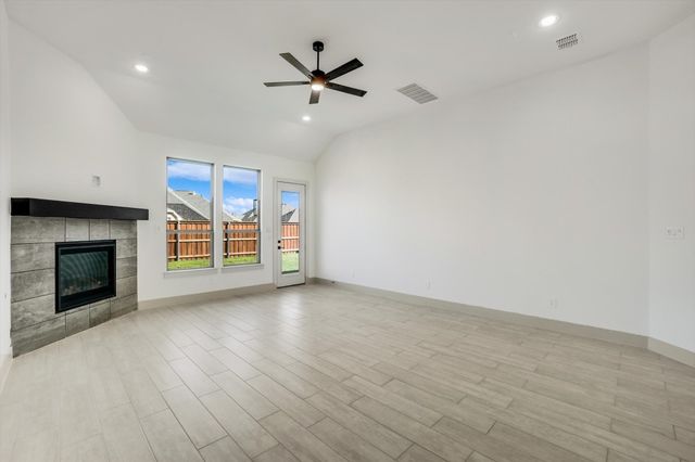 17136 Texas Pistache Drive, Dallas, TX 75252