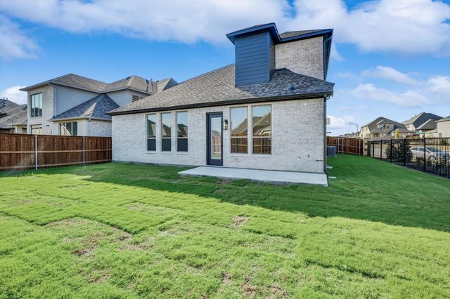 17136 Texas Pistache Drive, Dallas, TX 75252