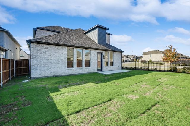 17136 Texas Pistache Drive, Dallas, TX 75252