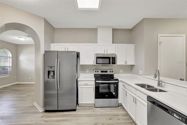9999 SHADOW CREEK DRIVE, Orlando, FL 32832
