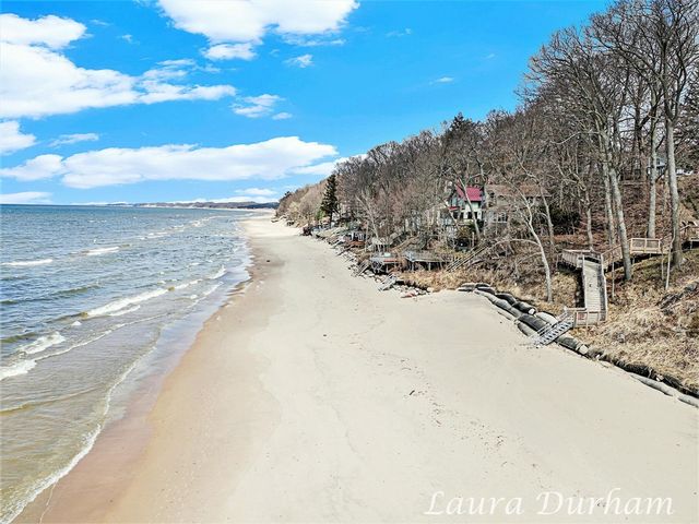 6925 2nd Street, Douglas, MI 49406