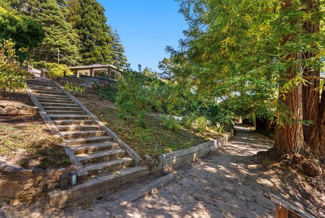 33 Aqua View Drive, Watsonville, CA 95076