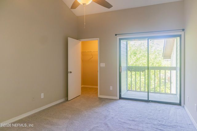 1403 W DEFENDER Court, Jacksonville, FL 32233