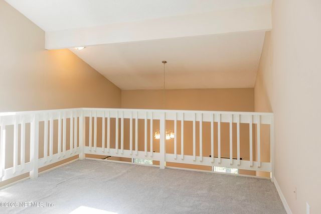1403 W DEFENDER Court, Jacksonville, FL 32233