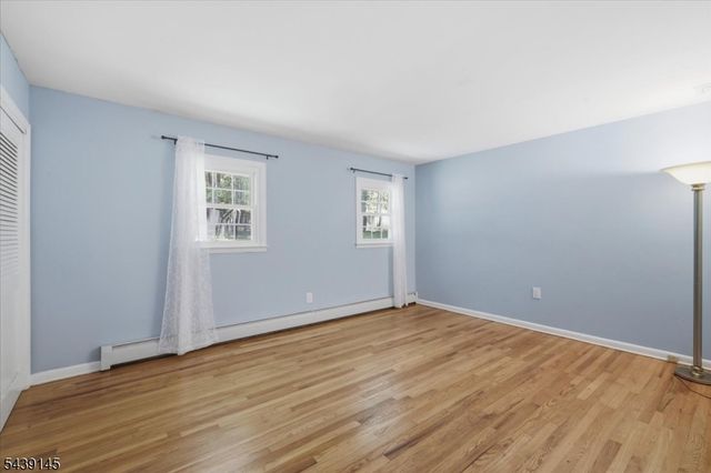 261 Eyland Ave, Roxbury Twp., NJ 07876