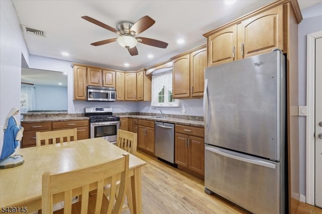 261 Eyland Ave, Roxbury Twp., NJ 07876