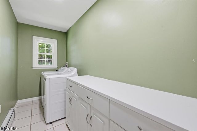 261 Eyland Ave, Roxbury Twp., NJ 07876