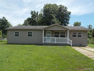 42 County Road 5651, Poplar Bluff, MO 63901