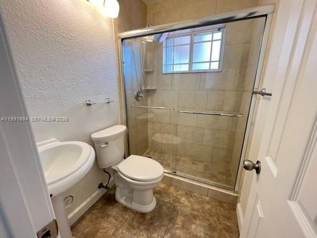 631 W 50th St 631, Hialeah, FL 33012