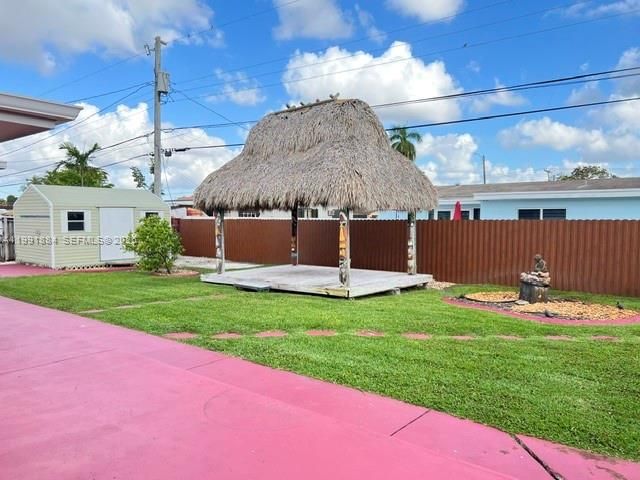 631 W 50th St 631, Hialeah, FL 33012