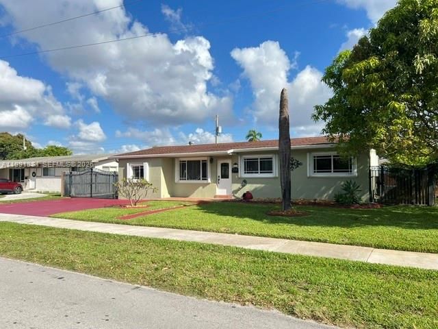 631 W 50th St 631, Hialeah, FL 33012