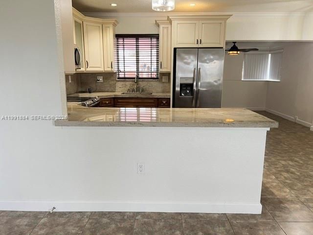 631 W 50th St 631, Hialeah, FL 33012