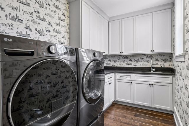 20455 Park Place, Excelsior, MN 55331