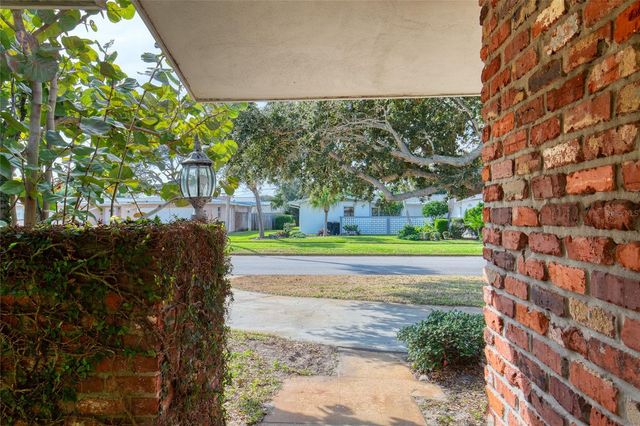 2614 N PENINSULA DRIVE, Daytona Beach, FL 32118