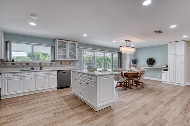 2614 N PENINSULA DRIVE, Daytona Beach, FL 32118